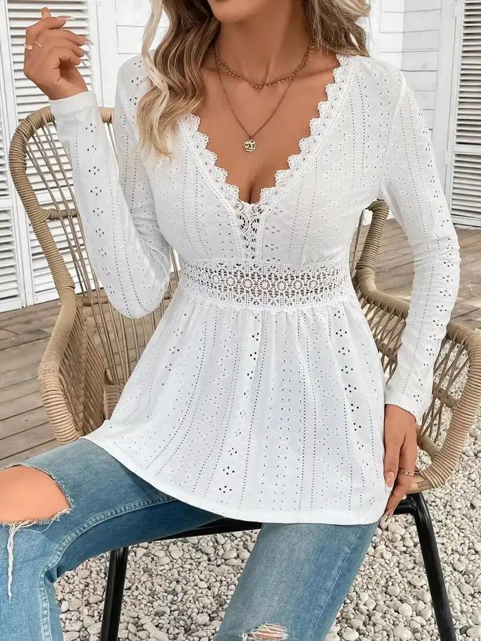 Vêtements pour femmes, haut en dentelle à œillets blancs, col en V, garniture festonnée, taille élas