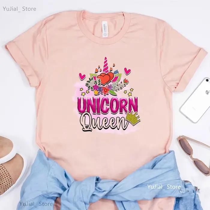 Vous êtes magique lettre impression T-Shirt femmes Kawaii licorne fille graphique T-Shirt Femme fleu