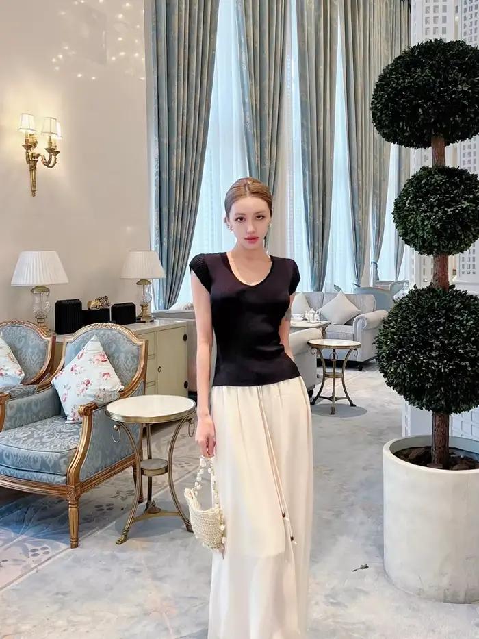 Jupe longue évasée chic française pour femme, élégante et fluide, occaions spéciales, festival, soirée chic