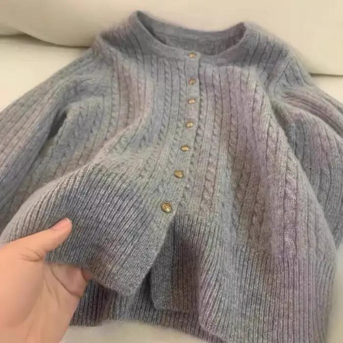 Cardigan ouvert en laine torsadée gris pour femme, style décontracté, avec petits boutons dorés, idéal pour l'automne et l'hiver