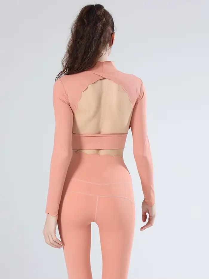 Haut moulant en dentelle précieuse pour femmes
