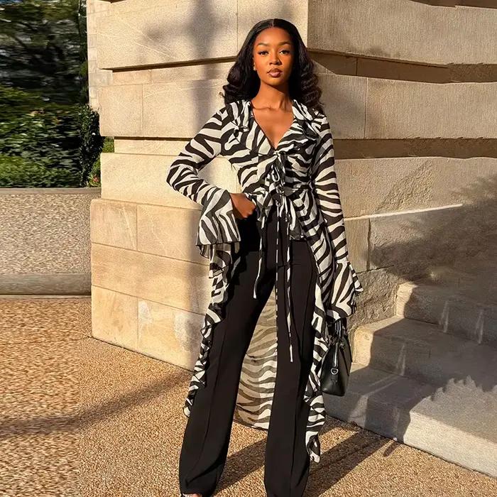 Chemisier long tendance à rayures zébrées, sexy, col en V profond, noué sur le devant, manches évasées froncées, ourlet à volants, chemise décontractée pour femme, idéale pour les fêtes et le streetwe