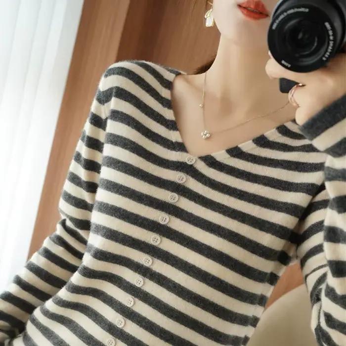 Pulls pour femmes à rayures tendance offre mode 2025 porter au travail