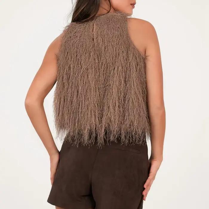 Top court sans manches en fausse fourrure pour femme