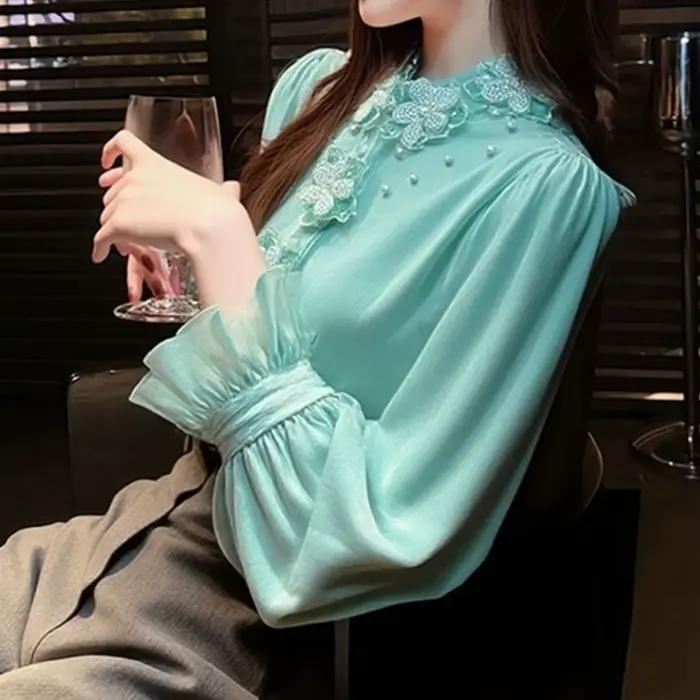 Haut en velours vert menthe pour femme