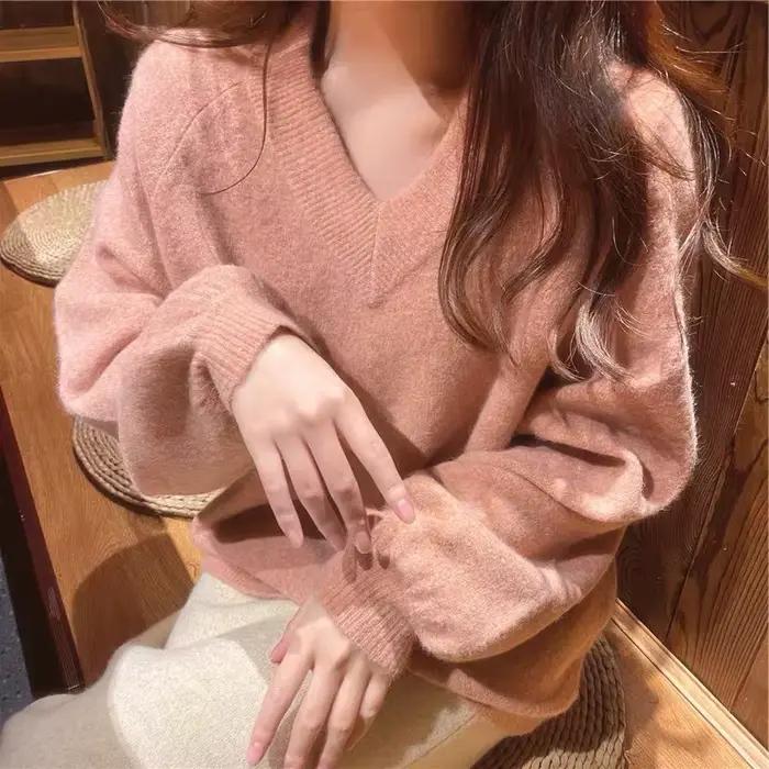 Pull de couleur unie à col en v pour femmes