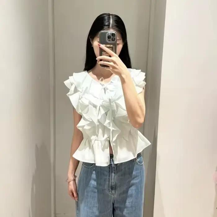 Nouveaux hauts populaires pour femmes et adolescentes : Blouses et chemises d'été à col en V, avec volants, laçage et nœud, style japonais élégant.