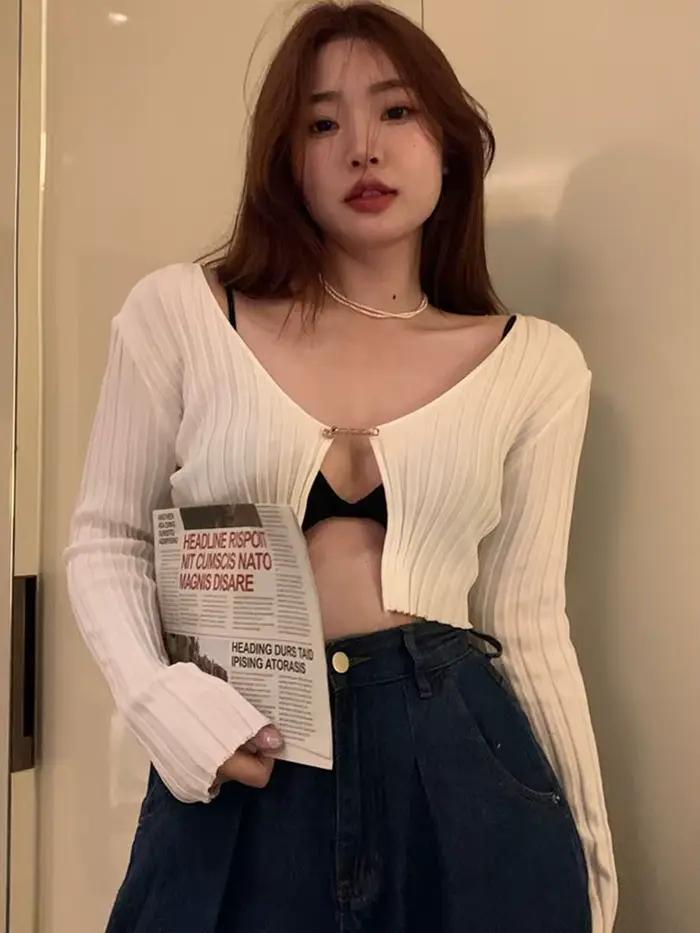 T-Shirt Femme Tongirl en Polyester et Élasthanne Col en V Pailleté Pour Soirées et Carnavals