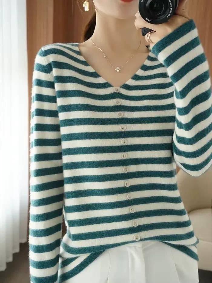 Pulls pour femmes à rayures tendance offre mode 2025 porter au travail