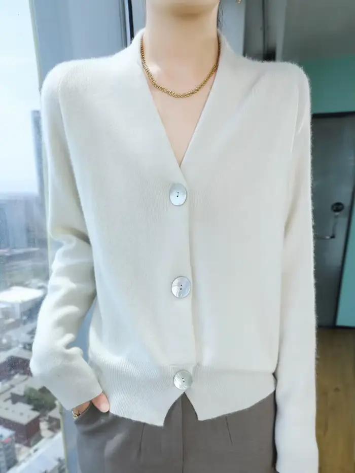 Pull en cachemire et laine mérinos col en V pour femmes, cardigan automne hiver, élégant et confortable pour le bureau et les soirées