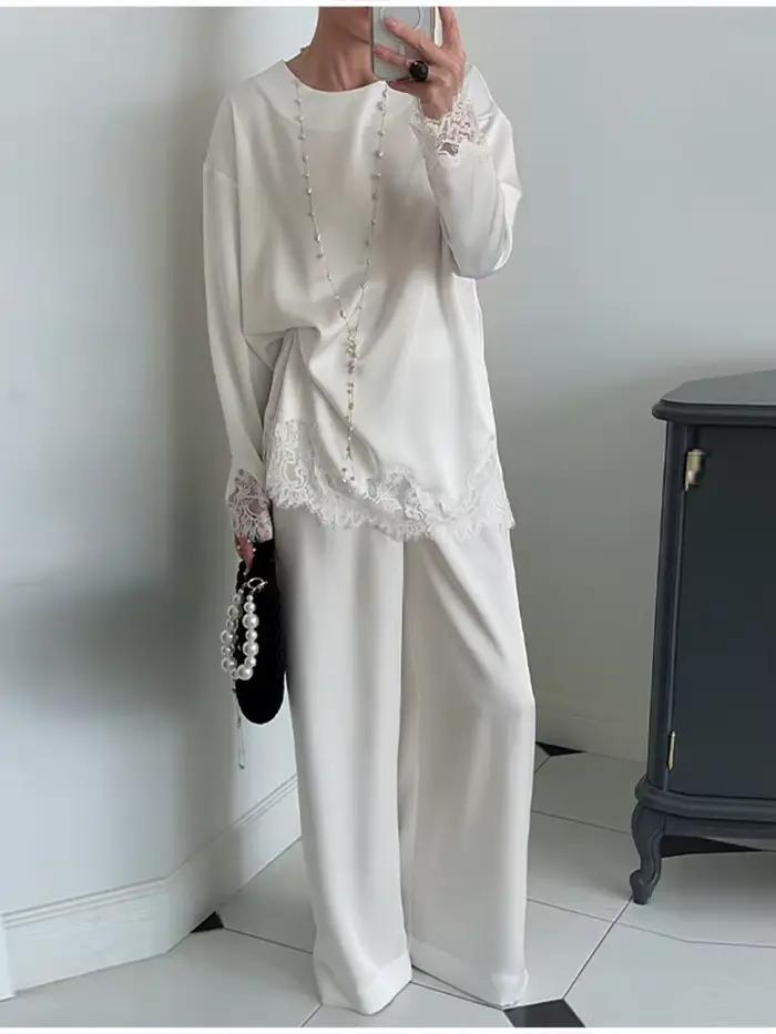Blouse élégante en satin et dentelle style rétro pour femme romantique chic décontractée tendance streetwear ensemble deux pièces ```