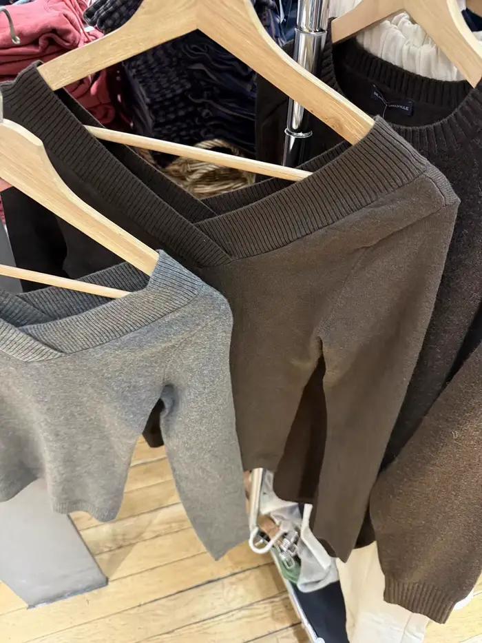 Pull gris double col en V pour femmes, hauts y2k vintage, décontracté et élégant pour sorties nocturnes et occasions spéciales