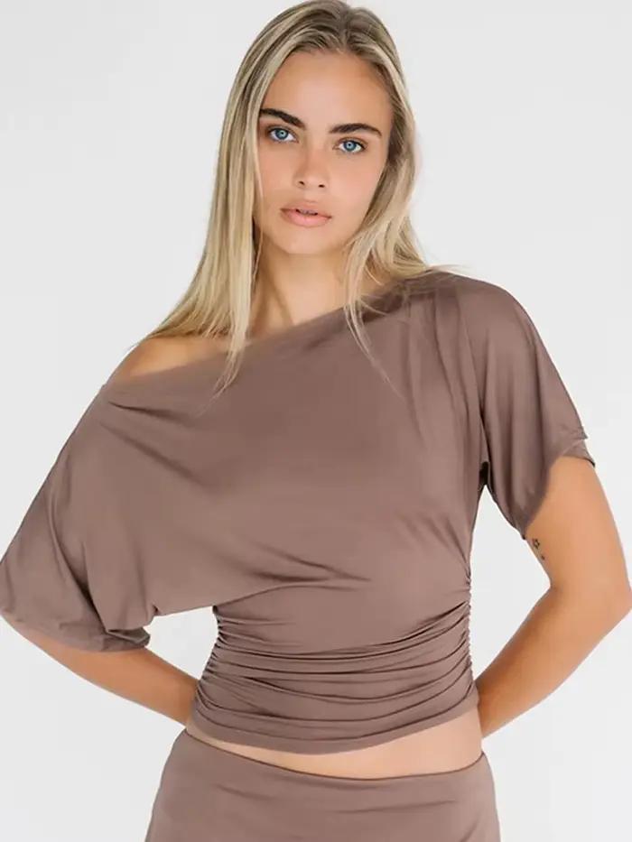 Haut court froncé à épaules dénudées pour femmes