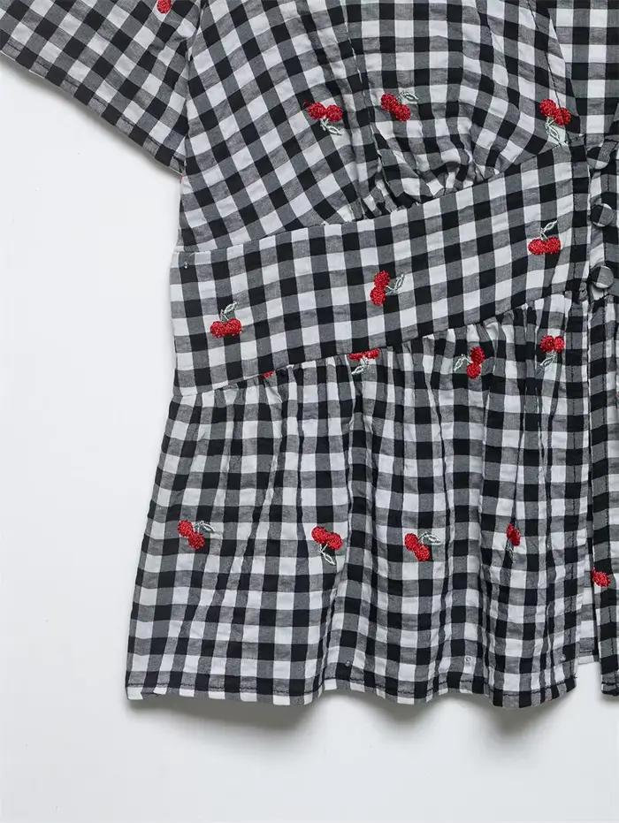 Haut brodé à carreaux pour femme