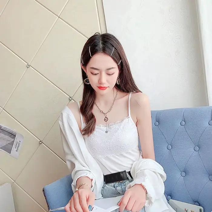 Gilet Uni en Polyester avec Dentelle Subtile pour Femmes Occasions Estivales Chic et Élégantes