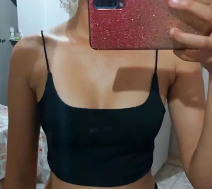 Débardeurs de sport femmes élégants, coupe ajustée, col en U, décolleté bas, bretelles fines, style camisole pour occasions spéciales et entraînement physique