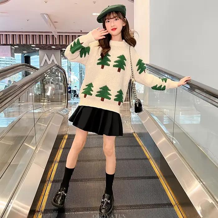 Pull avec motif d'arbre pour adolescentes
