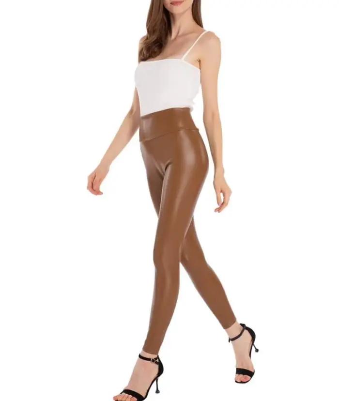 Leggings en similicuir marron