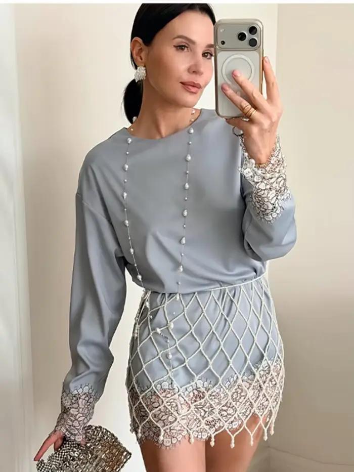 Blouse élégante en satin et dentelle style rétro pour femme romantique chic décontractée tendance streetwear ensemble deux pièces ```