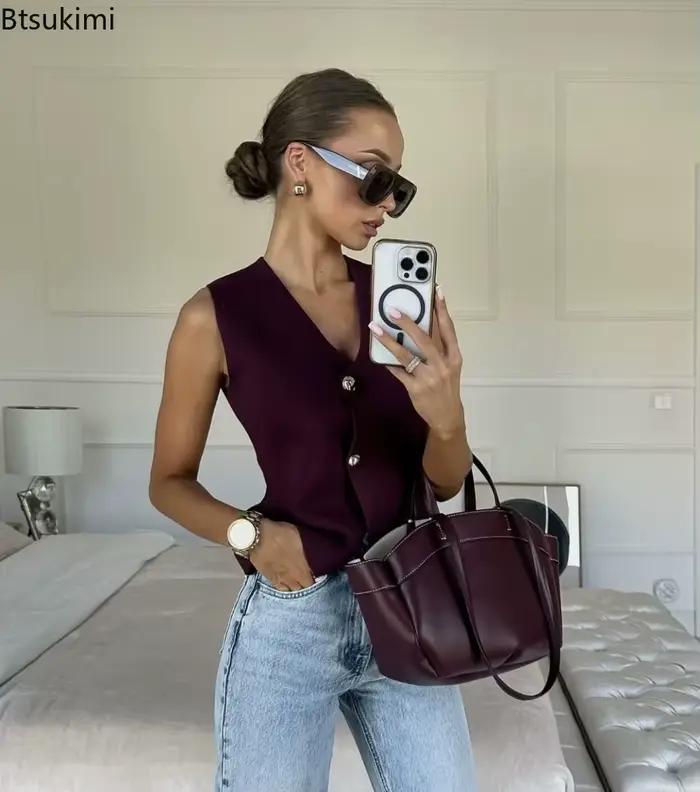 Hauts minimalistes confortables à deux boutons pour femmes