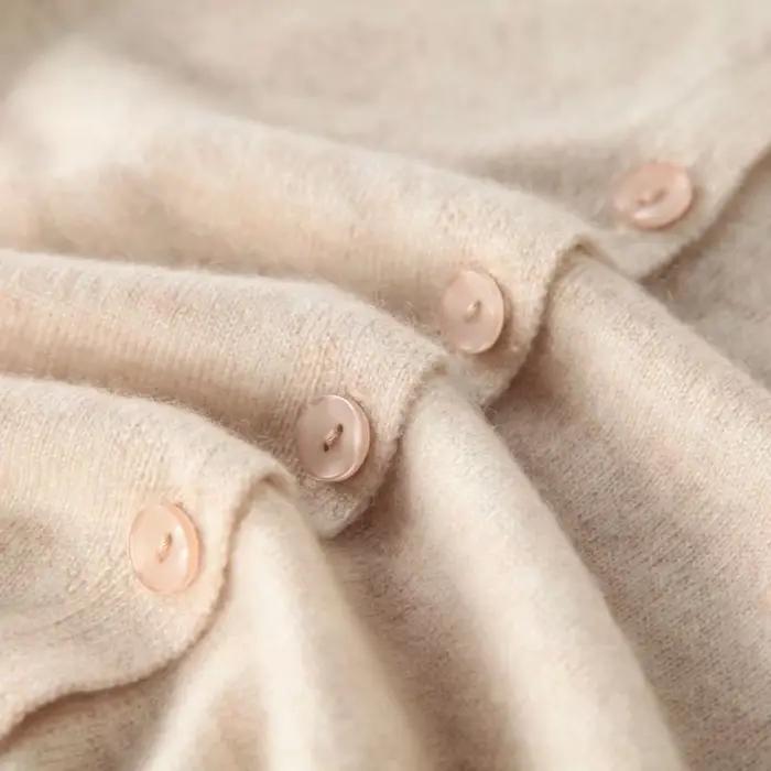 Pull tricoté en cachemire à simple boutonnage pour Femme