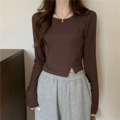 Chemise à bascule pour femmes en automne hiver T-shirt à manches longues nouveau haut court à la mod