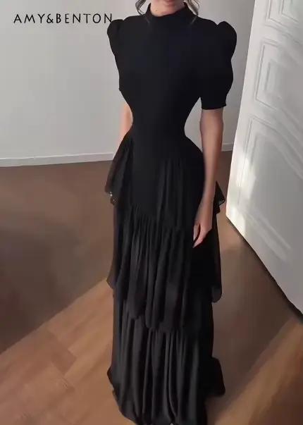 Robe longue multi-couches noire pour femme