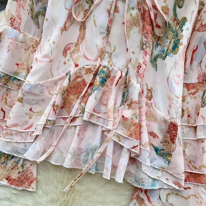 Haut à imprimé floral avec nœud papillon, chemisier d'été élégant pour femmes, idéal pour les soirées et les journées de plage