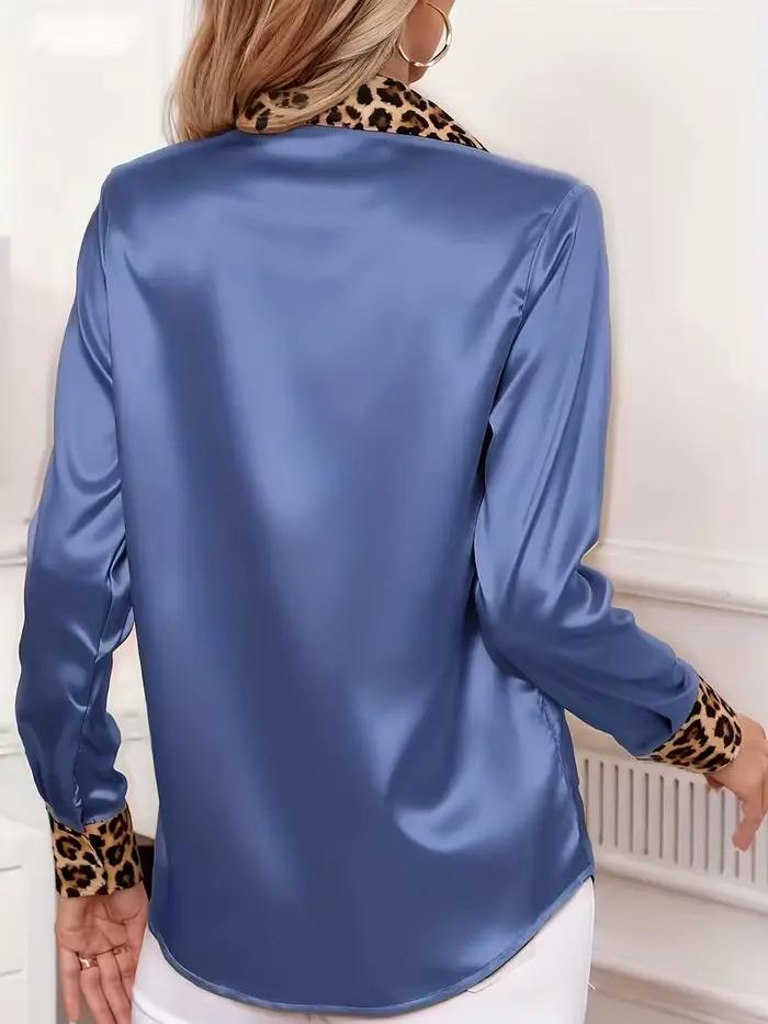 Chemisier en satin à col léopard et manchette pour femme