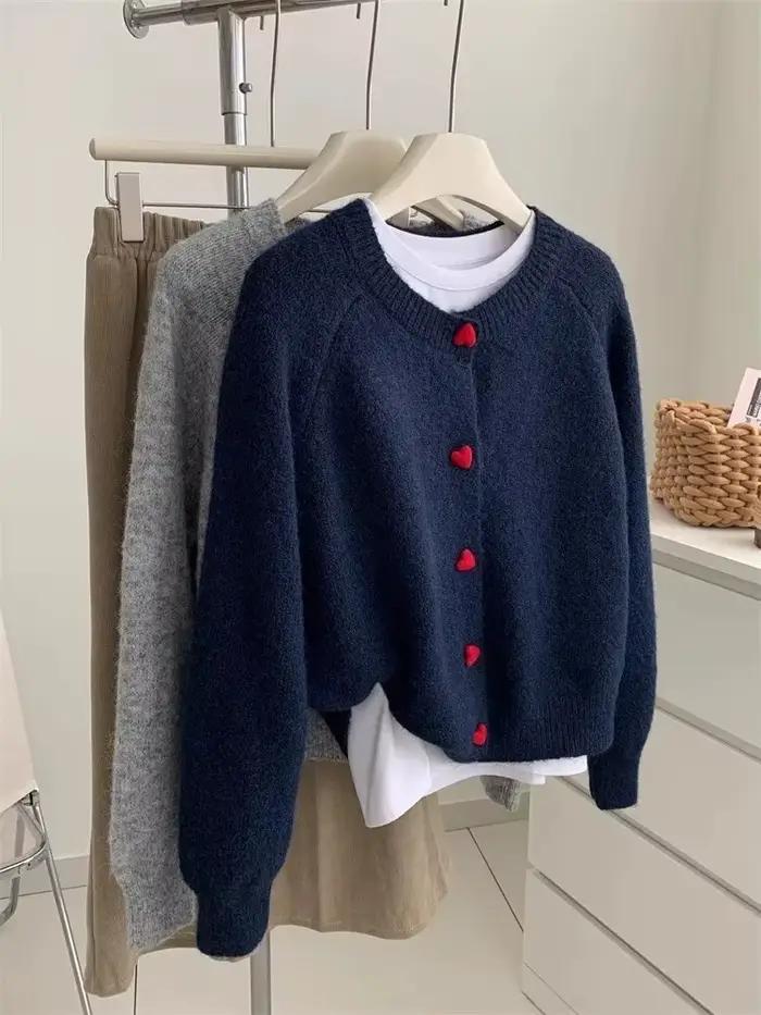 Cardigan tricoté en laine gris foncé pour femmes