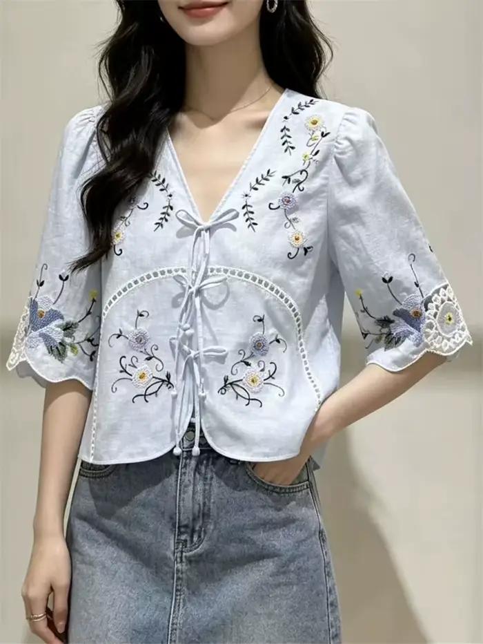 Chemisier Femme Bleu Brodé de Fleurs