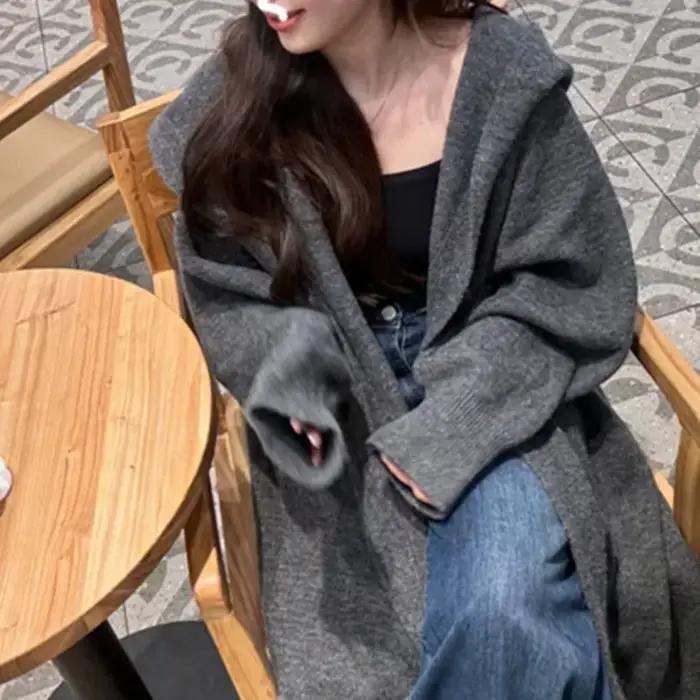Cardigan à capuche style long pour femme