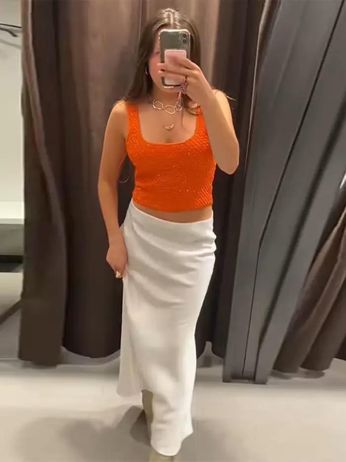 Cardigan tricoté en soie brillante orange élégant pour femmes avec manches courtes haute couture pour occasions spéciales années 2000