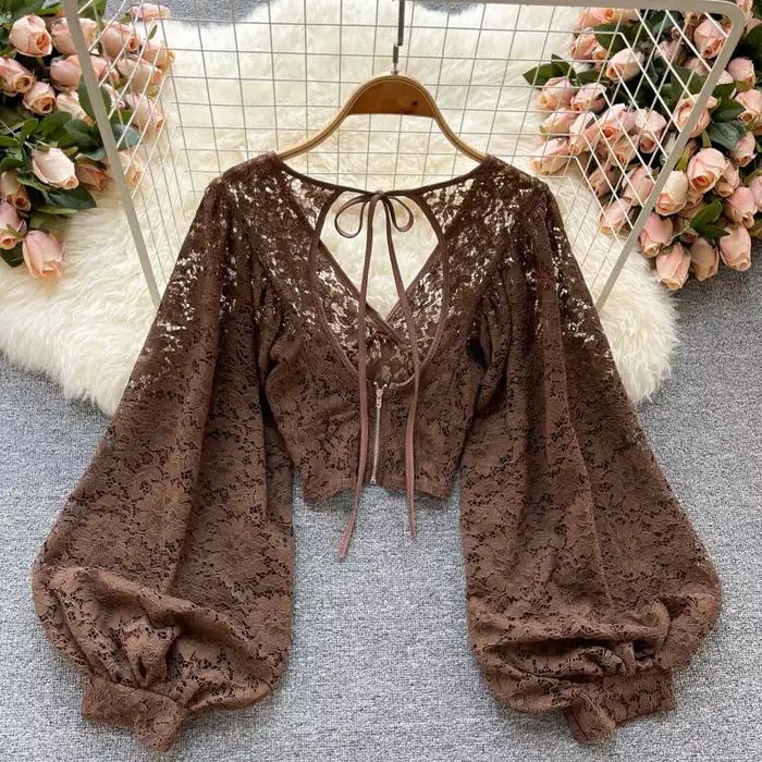 Chemisier court transparent dos nu avec dentelle au crochet pour femme