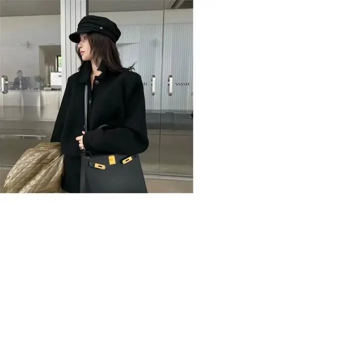 Pull deux pièces pour femmes, tempérament en automne et en hiver, col Polo, taille haute, short décontracté, costume, 2025