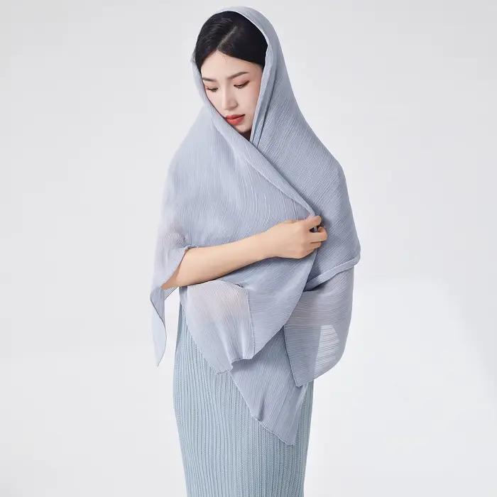 Miyake – chemisier plissé pour femmes