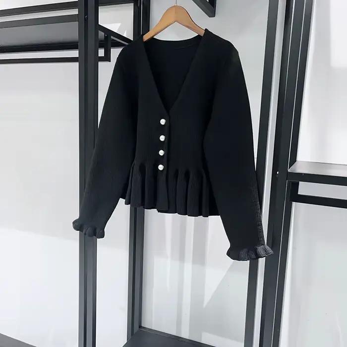 Cardigan tricoté noir pour femmes