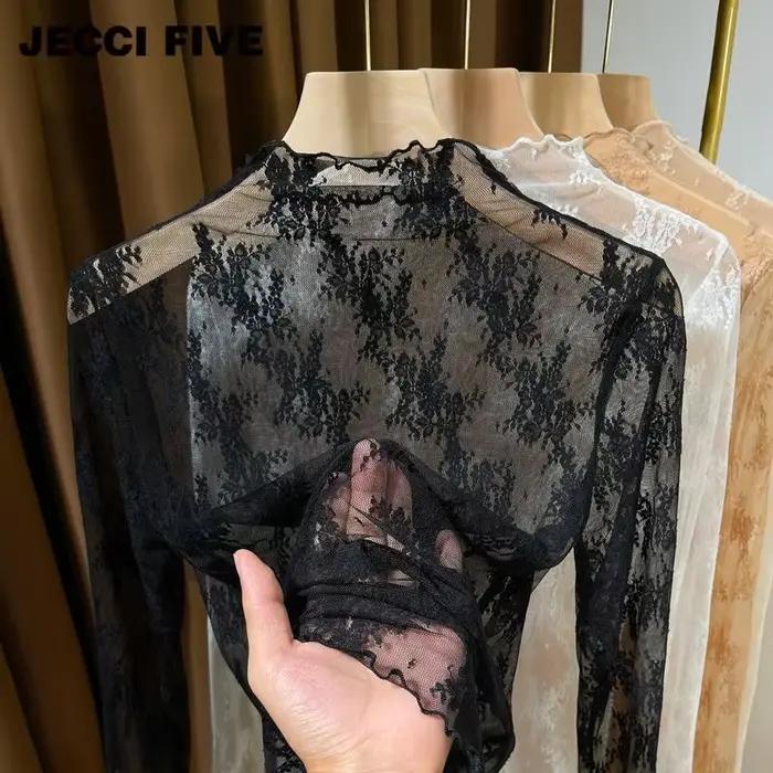 Haut en dentelle transparente pour femme