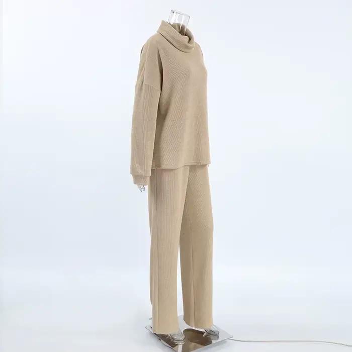 Ensemble de chandail en tricot à col haut kaki pour femmes
